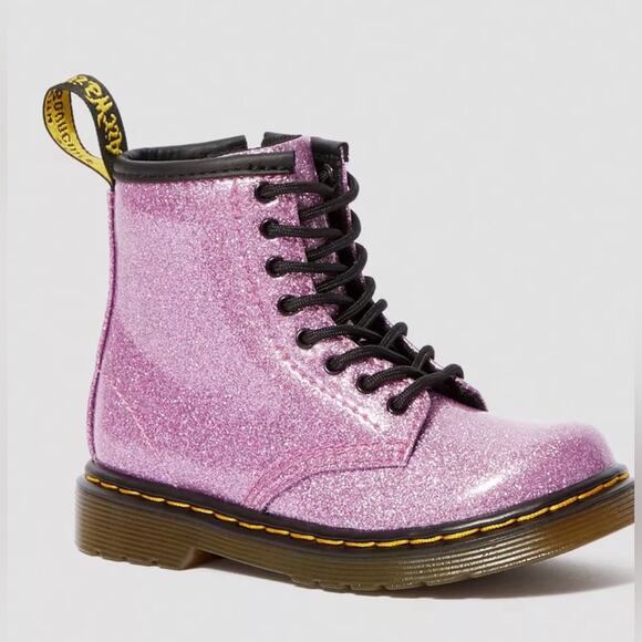 Dr. Martens 1460 Glitter T Boots
Pink Sparkle Girls Toddler US 9
(EU 26) NWOT - Picture 8 of 15